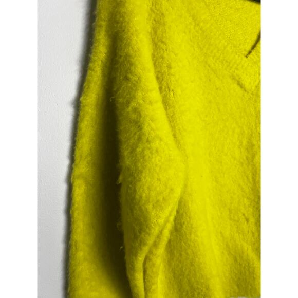 Maeve Anthropologie Plush V-Neck Cozy Pullover Sweater in neon yellow Size M - Picture 4 of 7